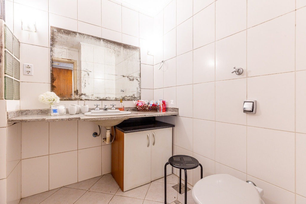 Apartamento para venda no bairro Rio Branco em Porto Alegre