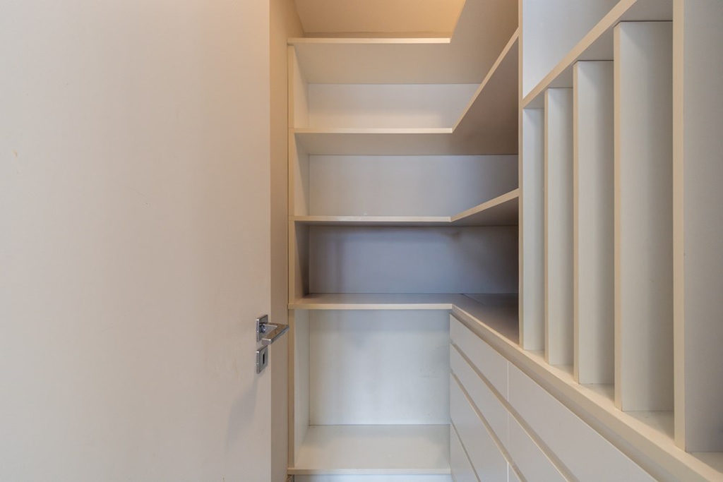 Apartamento de 3 quartos, 204m² no bairro Moema, em São Paulo | Eu Corretor