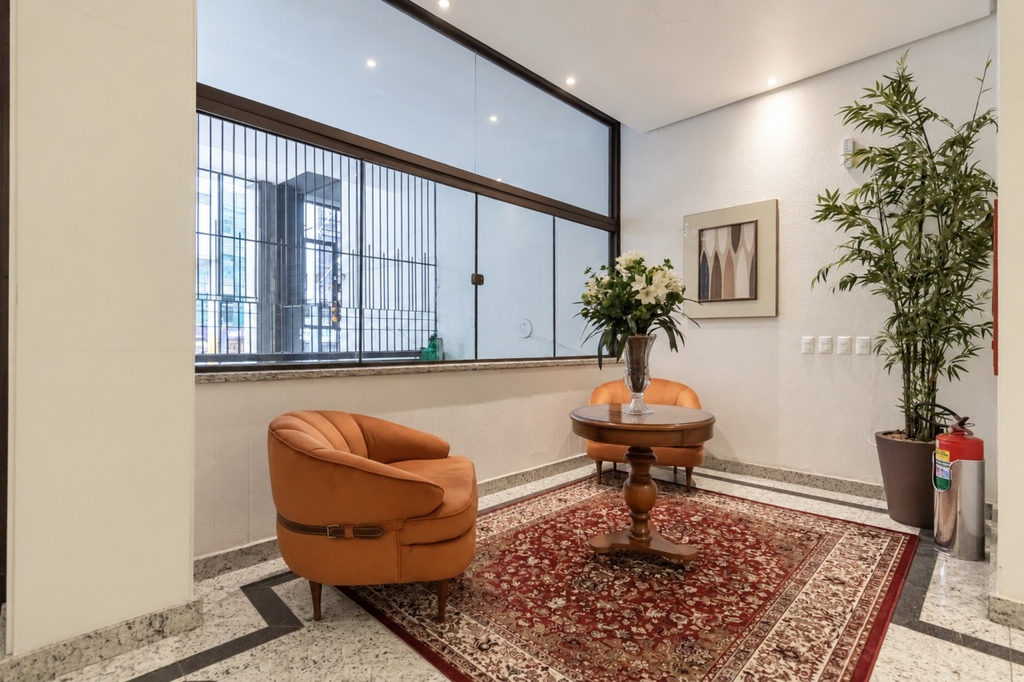 Apartamento para venda no bairro Centro Histórico em Porto Alegre
