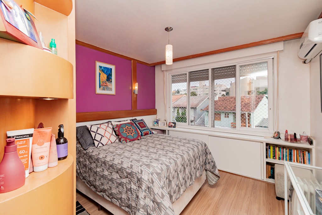 Apartamento para venda no bairro Menino Deus em Porto Alegre
