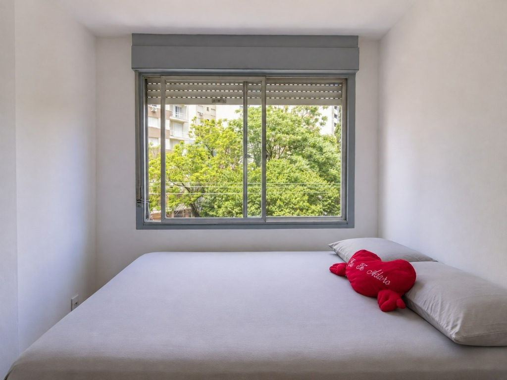 Apartamento para venda no bairro Centro Histórico em Porto Alegre