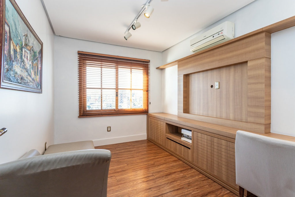 Cobertura Duplex para venda no bairro Mont Serrat em Porto Alegre