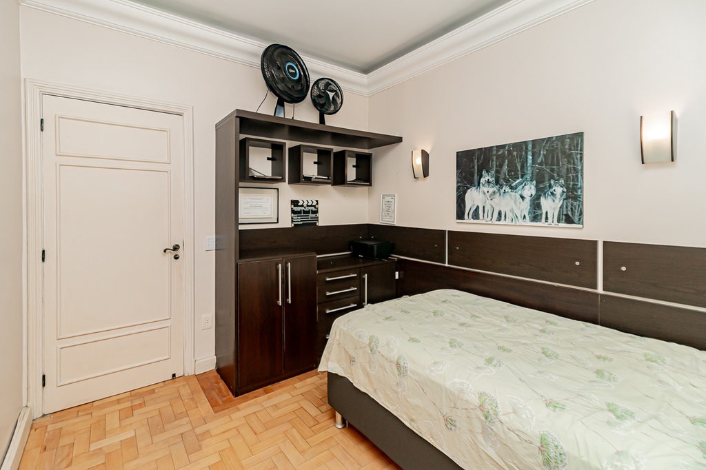 Apartamento para venda no bairro Mont Serrat em Porto Alegre