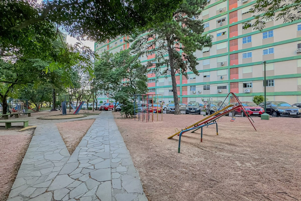 Apartamento para venda no bairro Jardim Botânico em Porto Alegre