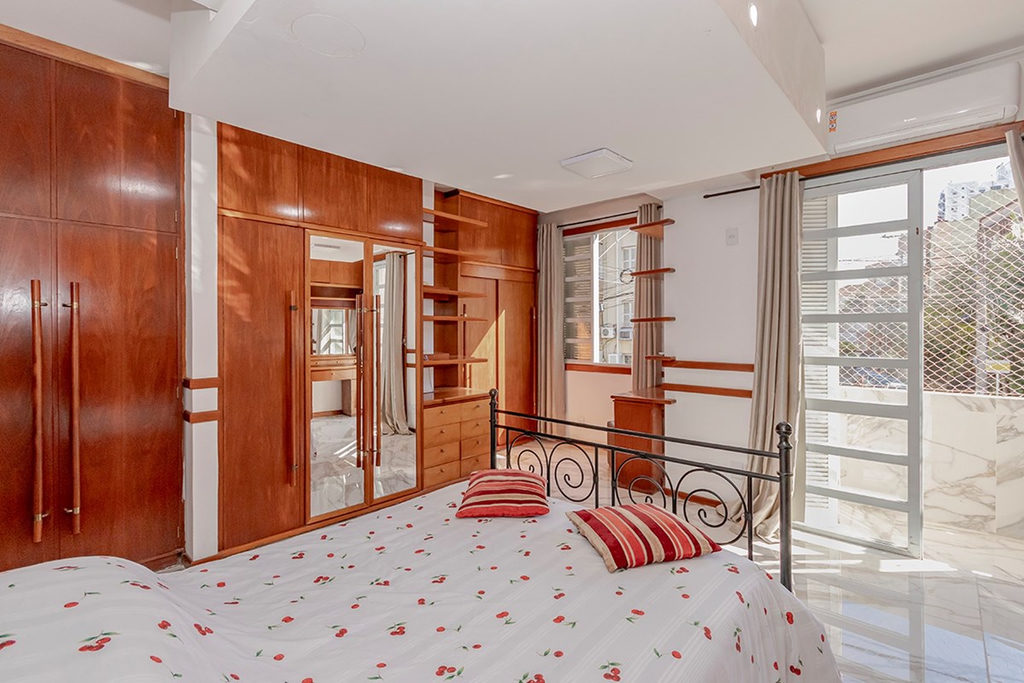 Apartamento para venda no bairro Rio Branco em Porto Alegre