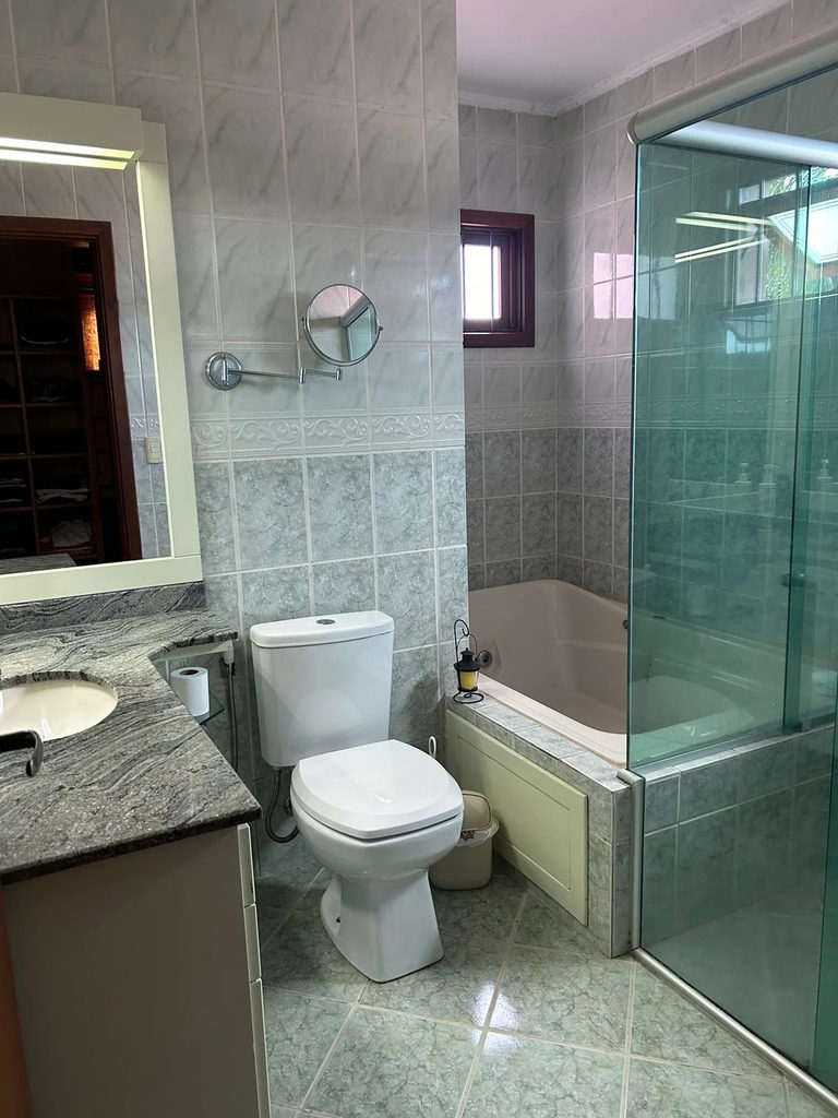 Casa em Condomínio para venda no bairro Cavalhada em Porto Alegre