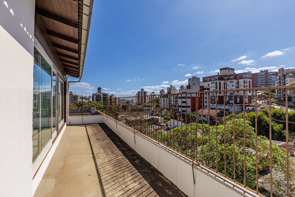 Apartamento para venda no bairro Passo da Areia em Porto Alegre