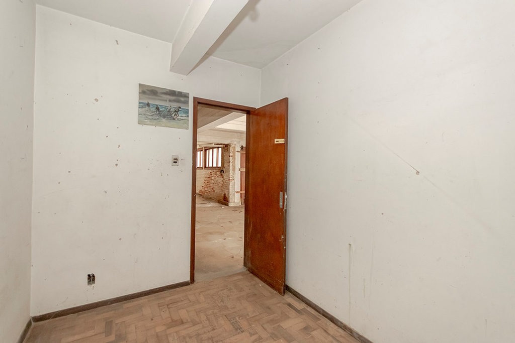 Casa para venda no bairro Floresta em Porto Alegre