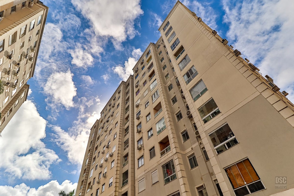Apartamento para venda no bairro Morro Santana em Porto Alegre