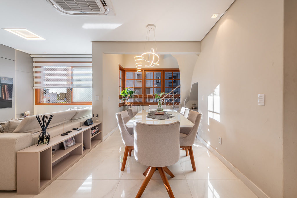 Cobertura Duplex para venda no bairro Mont Serrat em Porto Alegre