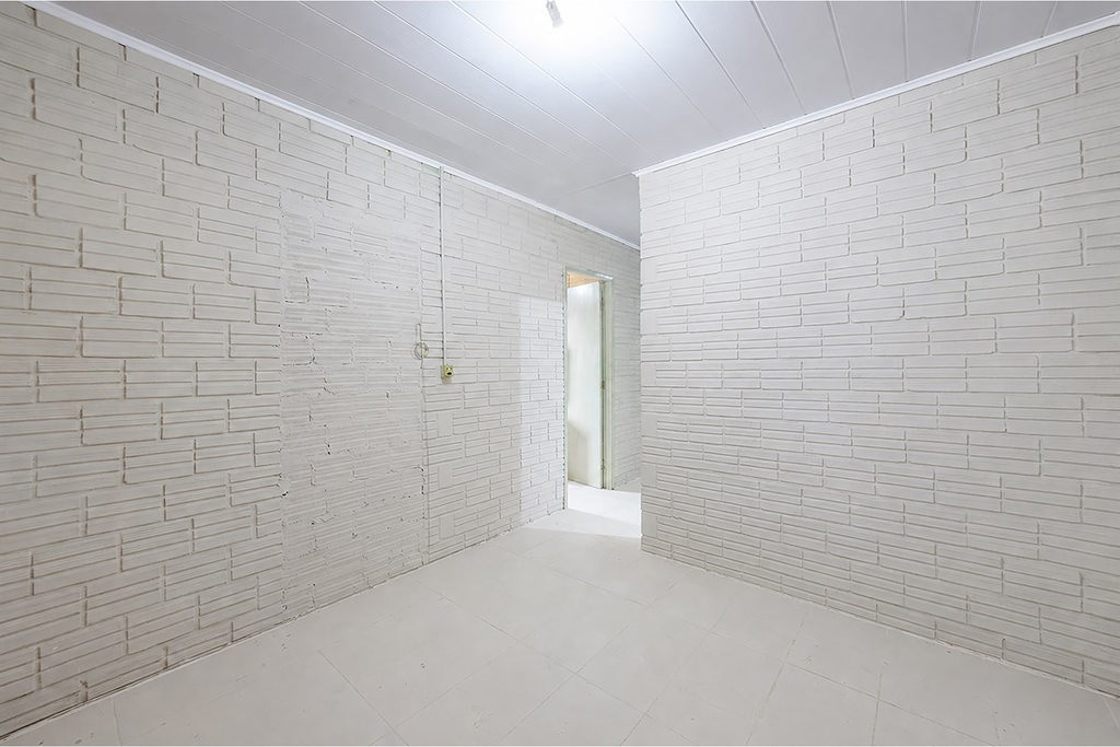 Casa para venda no bairro Guajuviras em Canoas