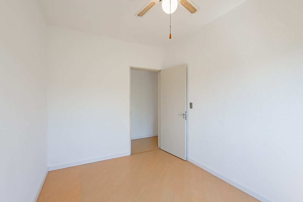 Apartamento para venda no bairro Jardim Itu Sabará em Porto Alegre