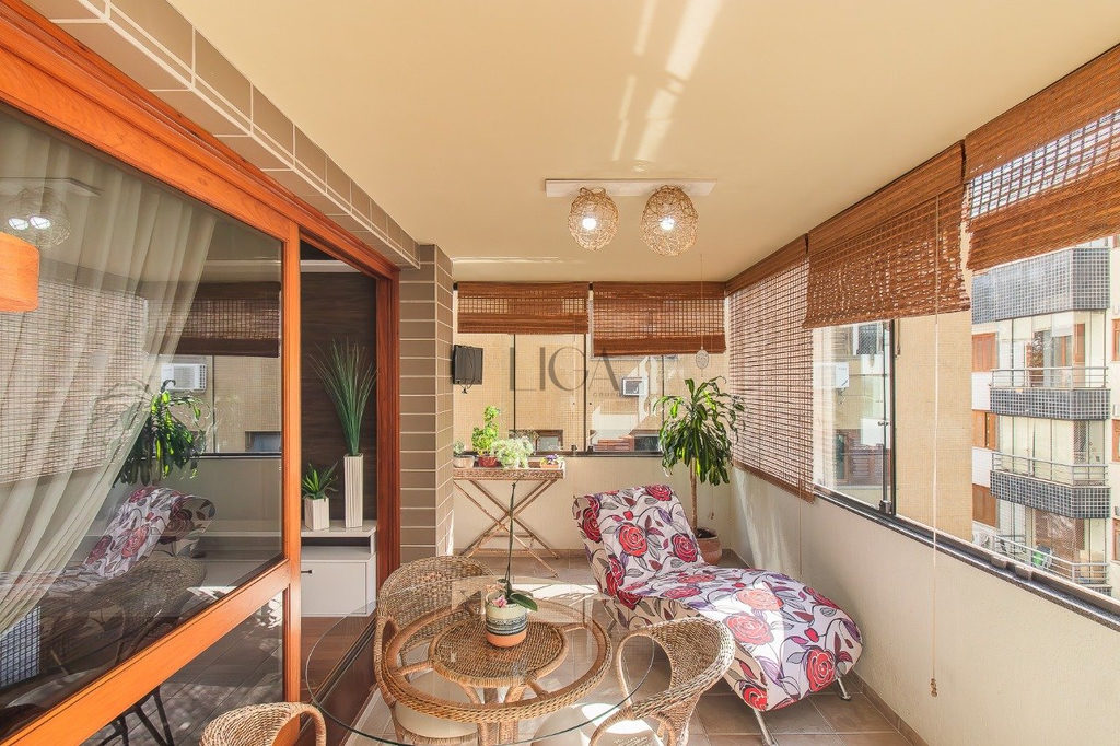 Apartamento para venda no bairro Petrópolis em Porto Alegre