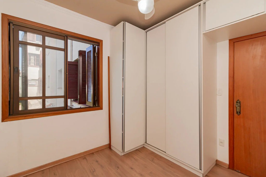 Apartamento para venda no bairro Santana em Porto Alegre