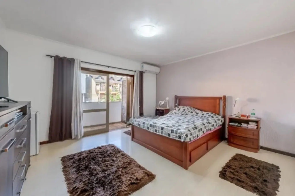 Casa para venda no bairro Jardim Itu em Porto Alegre