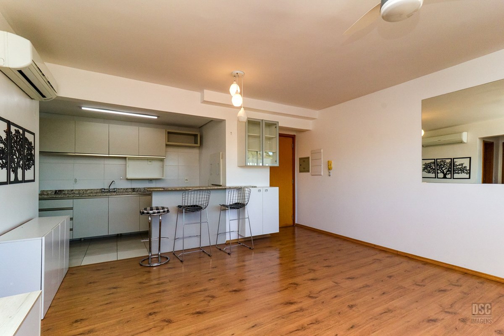 Apartamento para venda no bairro Tristeza em Porto Alegre