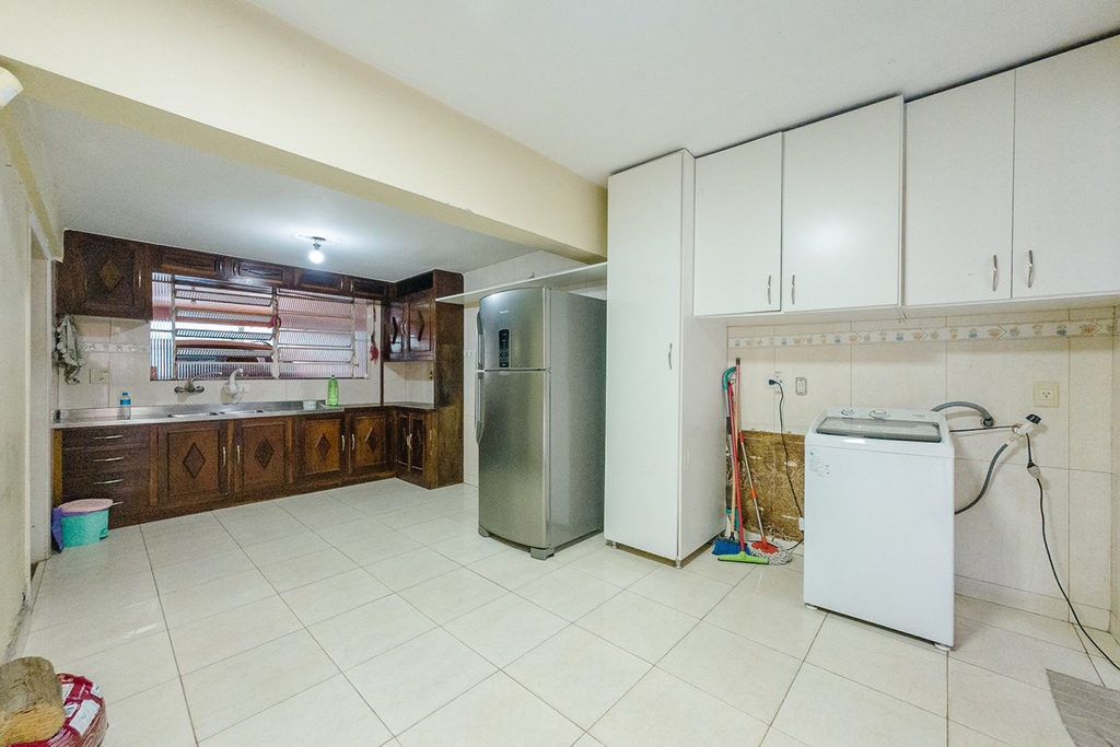 Casa para venda no bairro Centro em Canoas