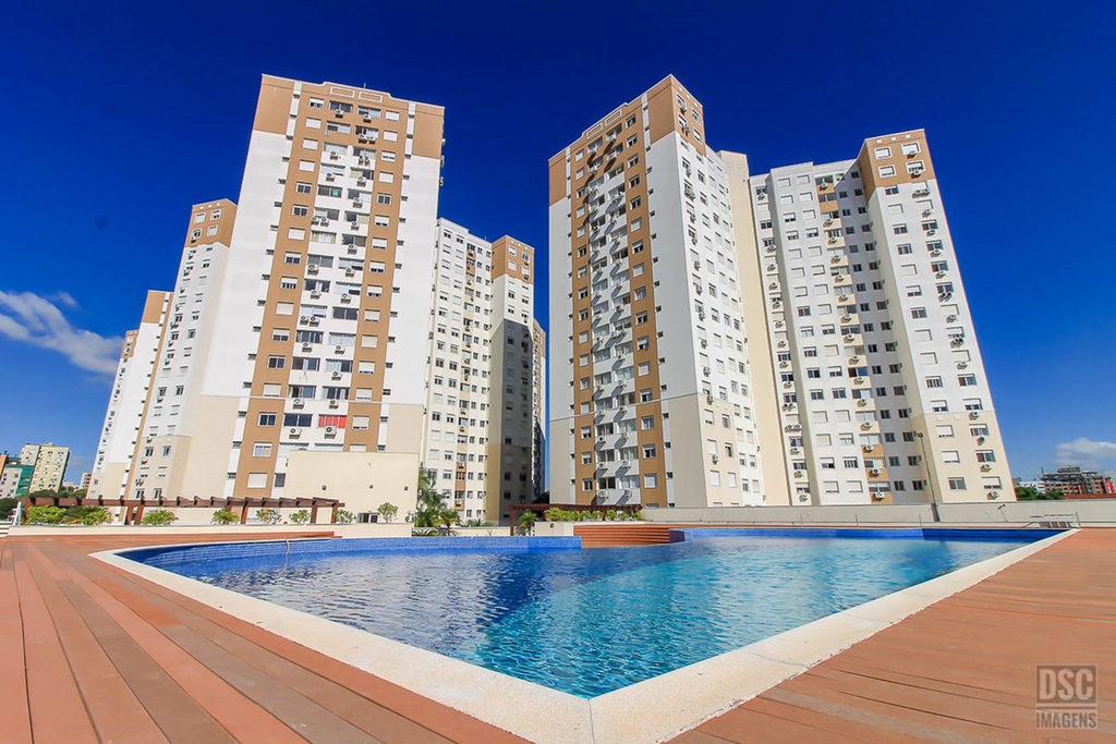Apartamento para venda no bairro Vila Ipiranga em Porto Alegre