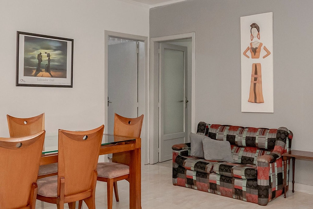 Casa para venda no bairro Três Figueiras em Porto Alegre