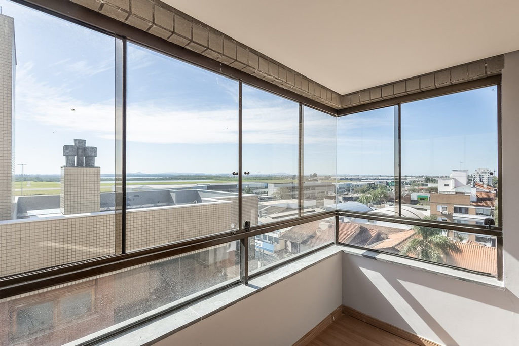 Cobertura Duplex para venda no bairro Jardim Lindóia em Porto Alegre