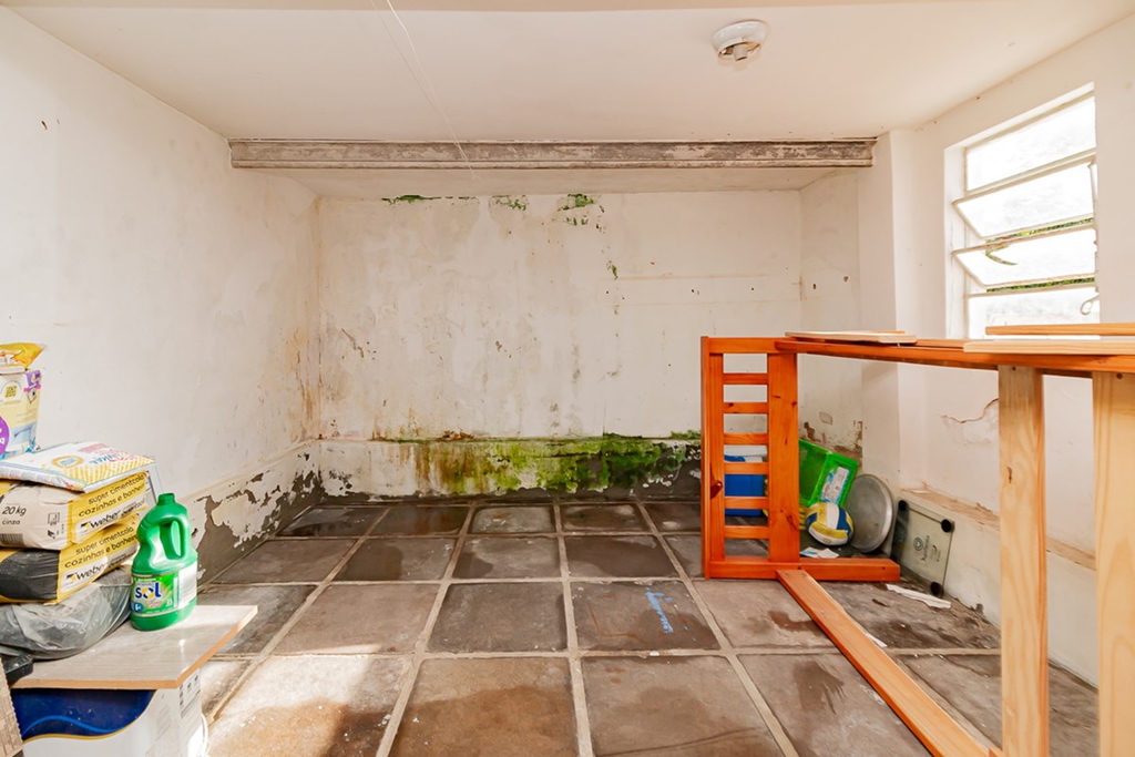 Casa em Condomínio para venda no bairro Santa Tereza em Porto Alegre