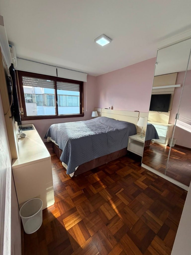 Apartamento para venda no bairro Santana em Porto Alegre