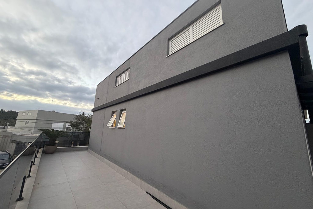 Casa em Condomínio para venda no bairro Lomba do Pinheiro em Porto Alegre