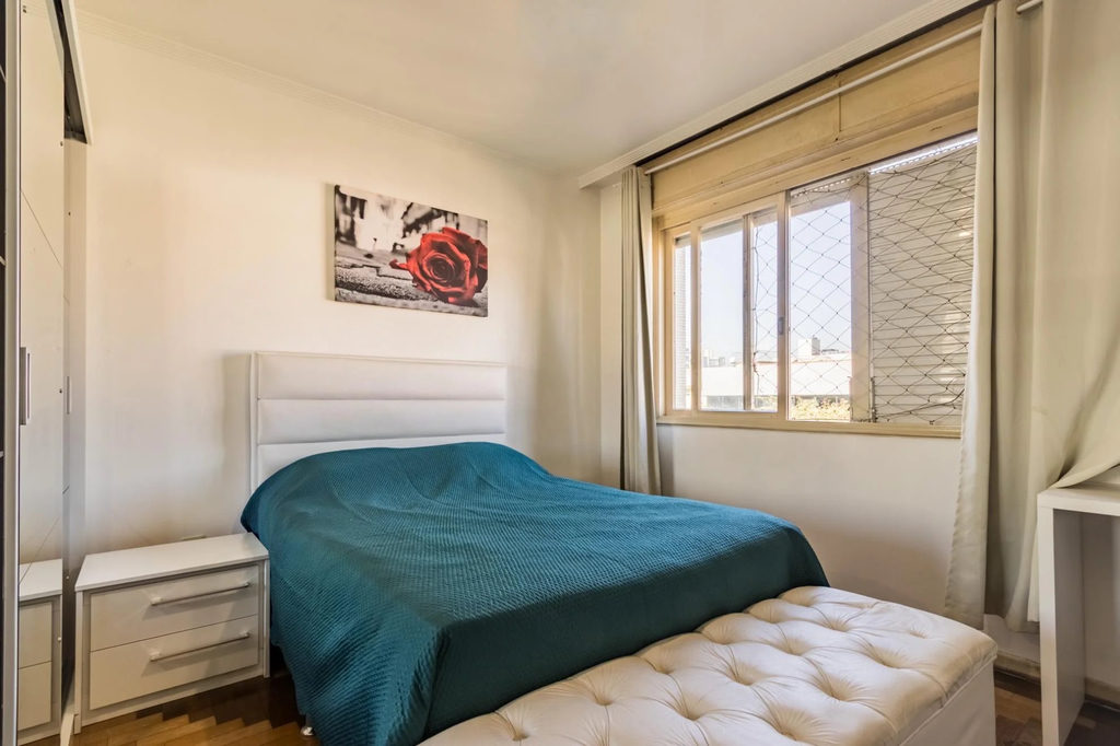 Apartamento para venda no bairro Menino Deus em Porto Alegre