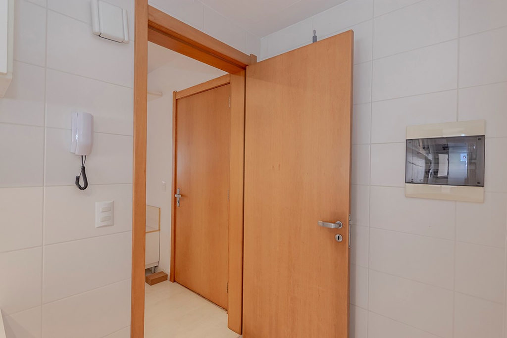 Apartamento para venda no bairro Santa Cecília em Porto Alegre