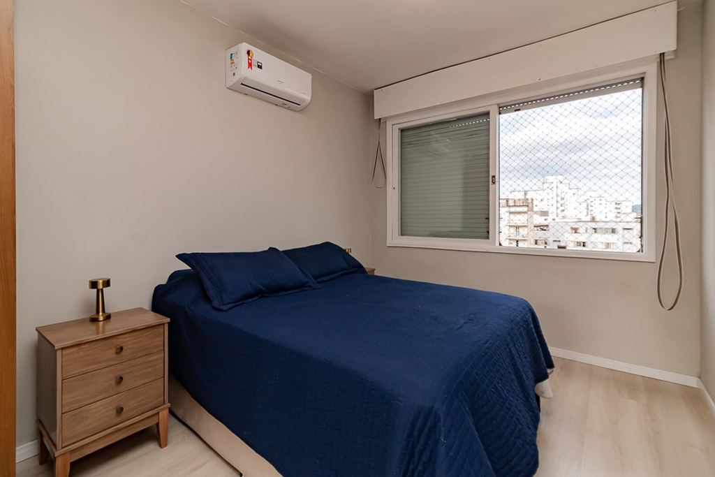 Apartamento para venda no bairro Centro Histórico em Porto Alegre