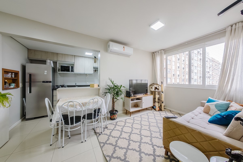 Apartamento para venda no bairro Marechal Rondon em Canoas