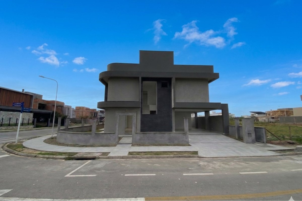 Casa de 4 quartos, 186m² no bairro Campeche, em Florianópolis | Eu Corretor