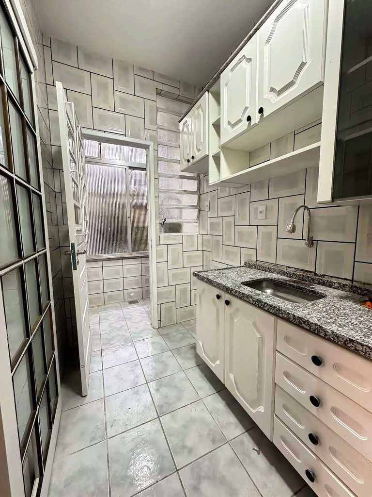 Apartamento para venda no bairro Menino Deus em Porto Alegre