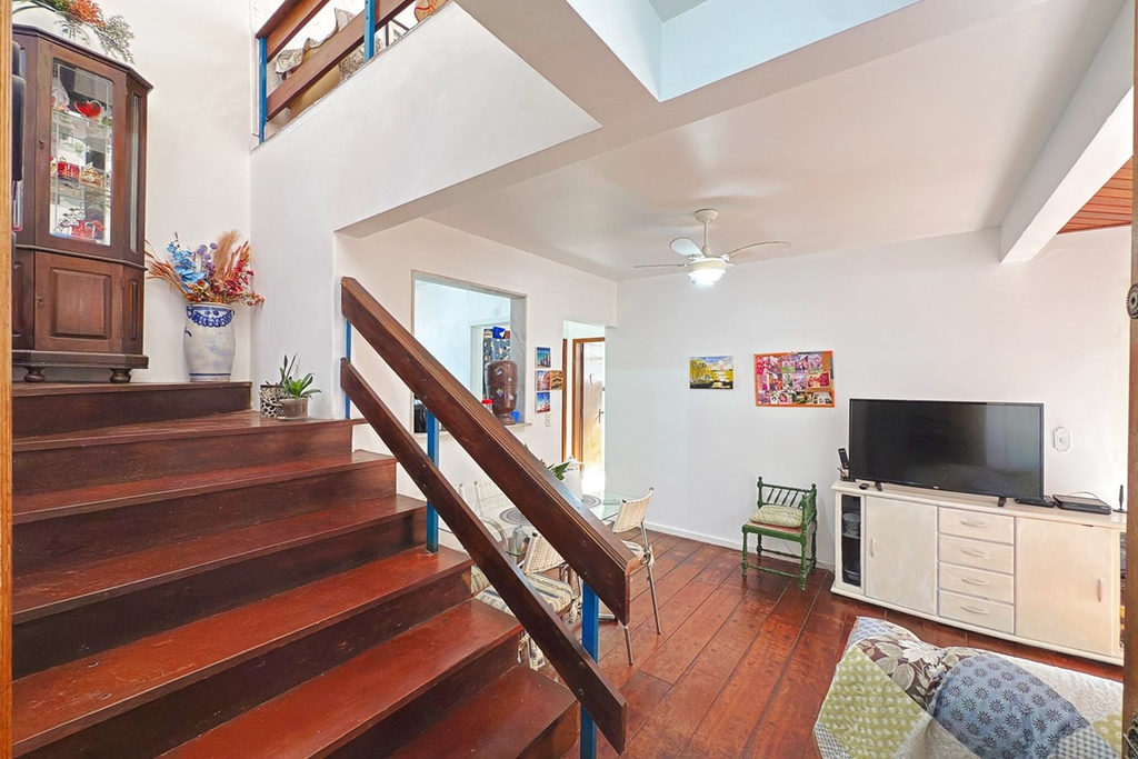 Cobertura Duplex para venda no bairro Nonoai em Porto Alegre
