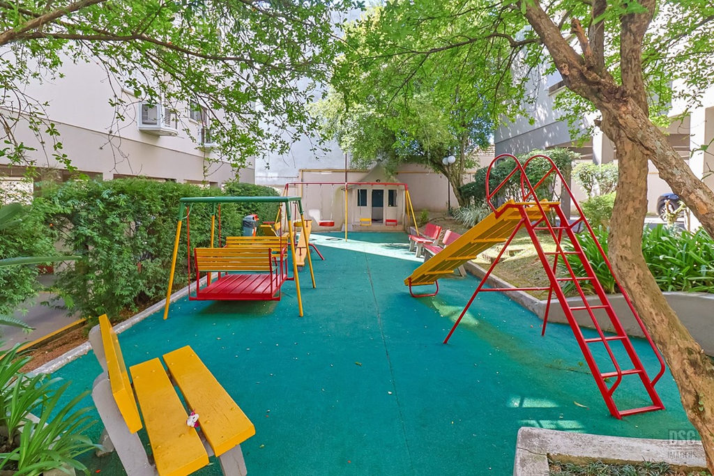 Apartamento para venda no bairro Passo da Areia em Porto Alegre
