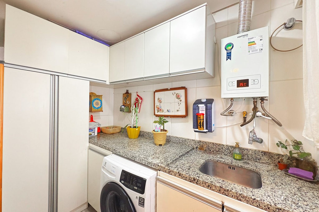 Apartamento para venda no bairro Menino Deus em Porto Alegre