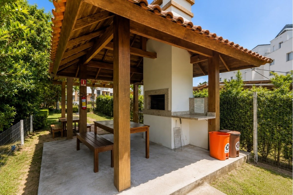 Casa em Condomínio para venda no bairro Morro Santana em Porto Alegre