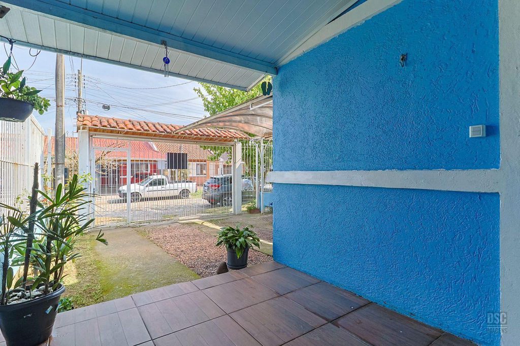 Casa para venda no bairro Hípica em Porto Alegre