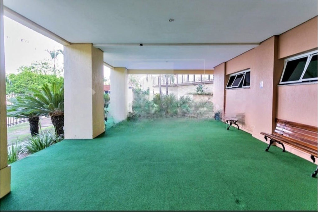 Apartamento para venda no bairro Vila Ipiranga em Porto Alegre
