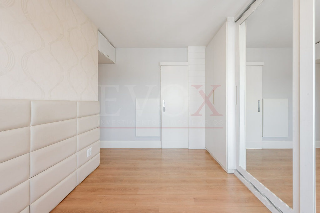 Apartamento para venda no bairro Jardim Botânico em Porto Alegre