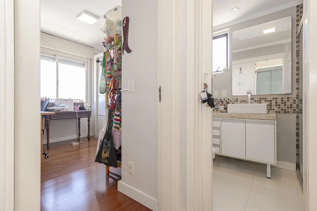 Apartamento para venda no bairro Camaquã em Porto Alegre