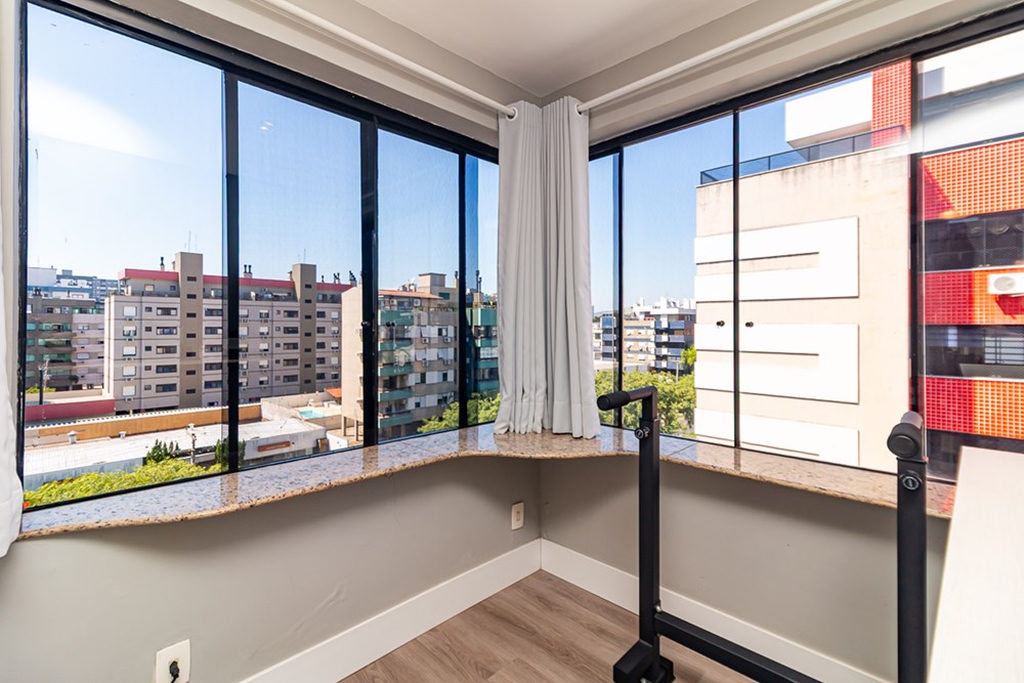 Cobertura Duplex para venda no bairro Jardim Lindóia em Porto Alegre
