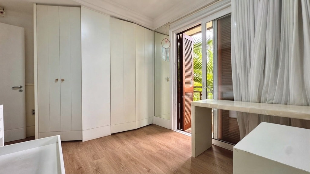 Casa em Condomínio para venda no bairro Três Figueiras em PORTO ALEGRE