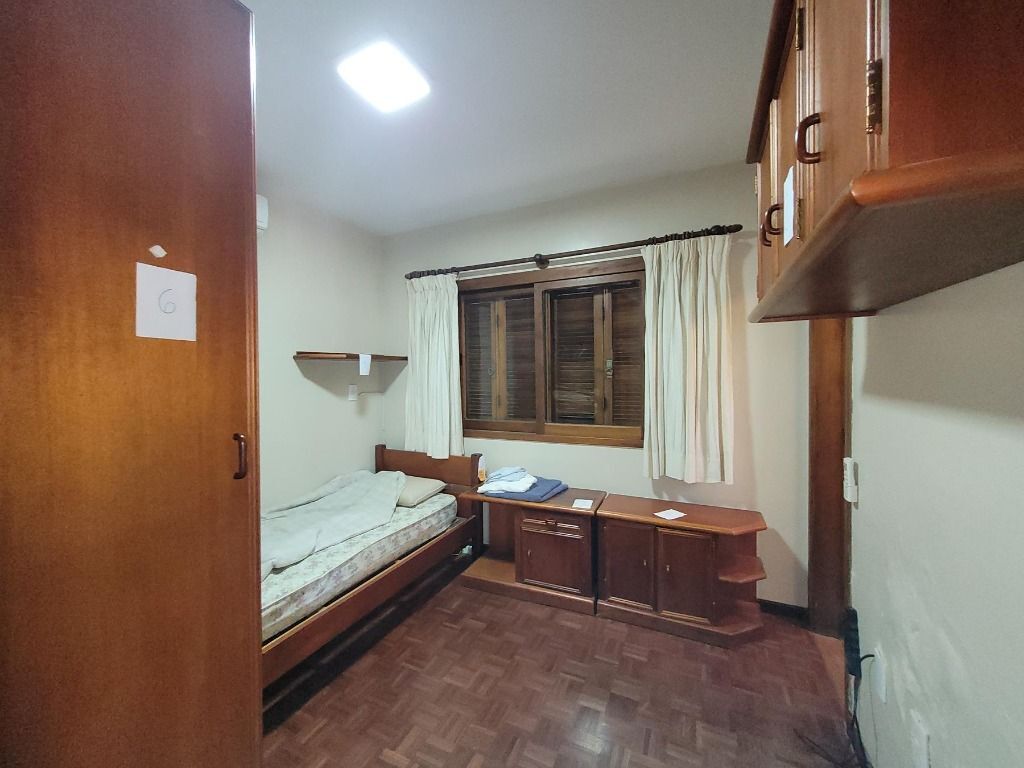 Casa para venda no bairro Petrópolis em Porto Alegre