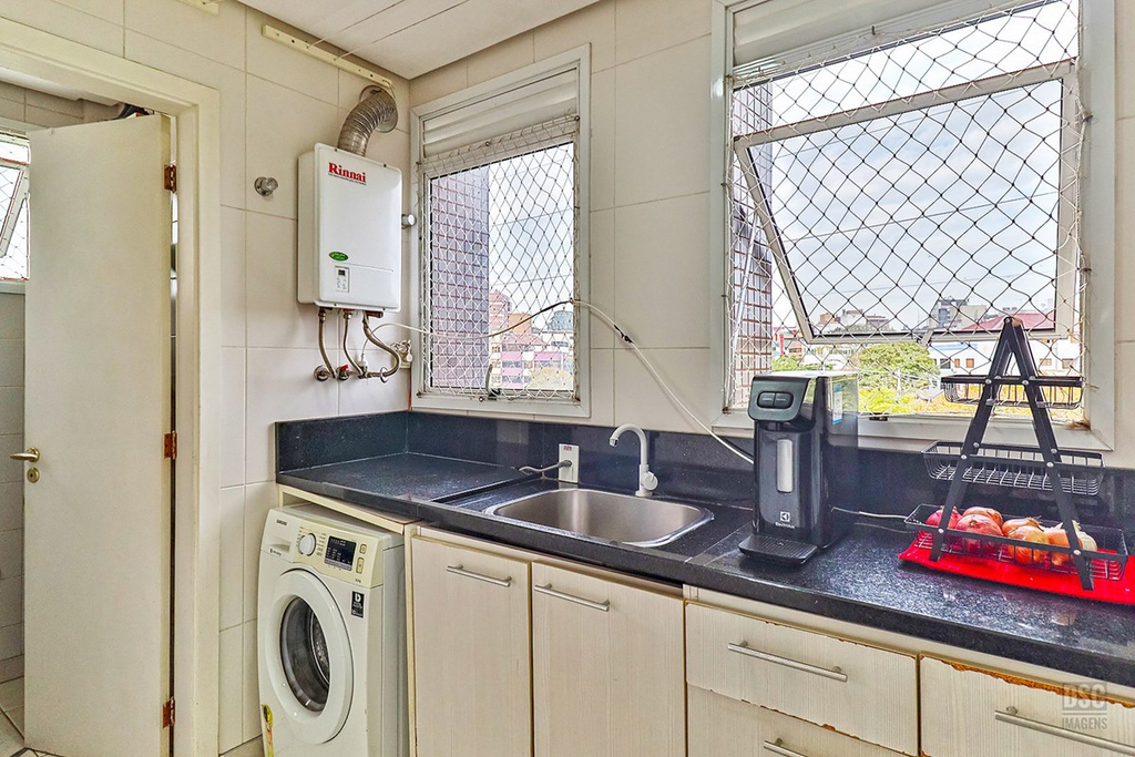 Apartamento para venda no bairro Jardim Itu em Porto Alegre