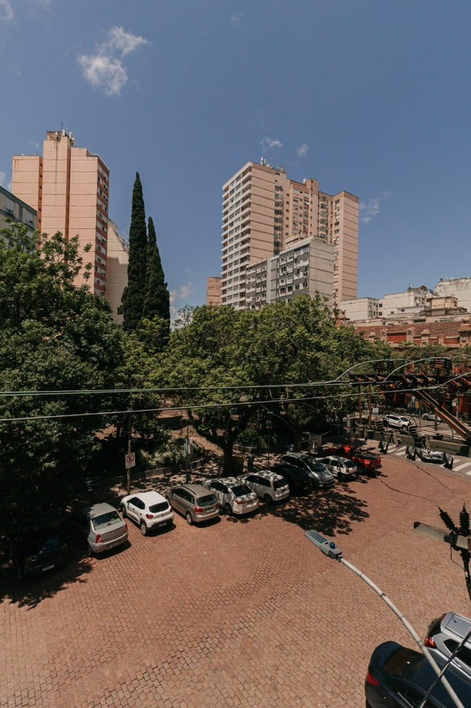 Apartamento para venda no bairro Centro Histórico em Porto Alegre