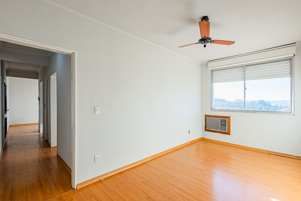 Apartamento para venda no bairro Jardim Itu Sabará em Porto Alegre