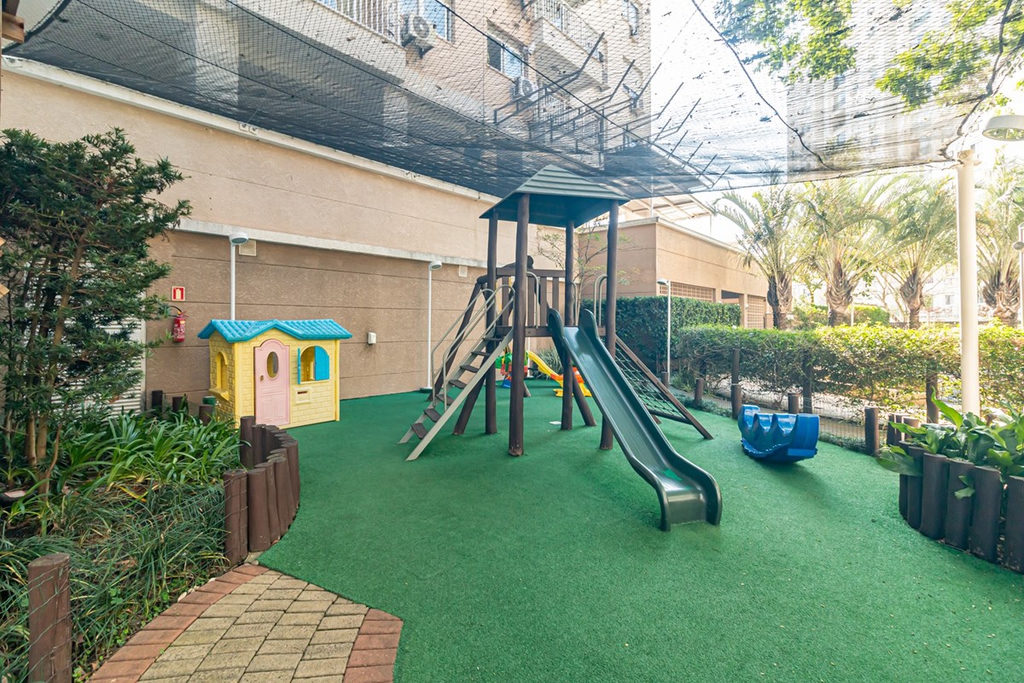 Apartamento para venda no bairro Passo da Areia em Porto Alegre