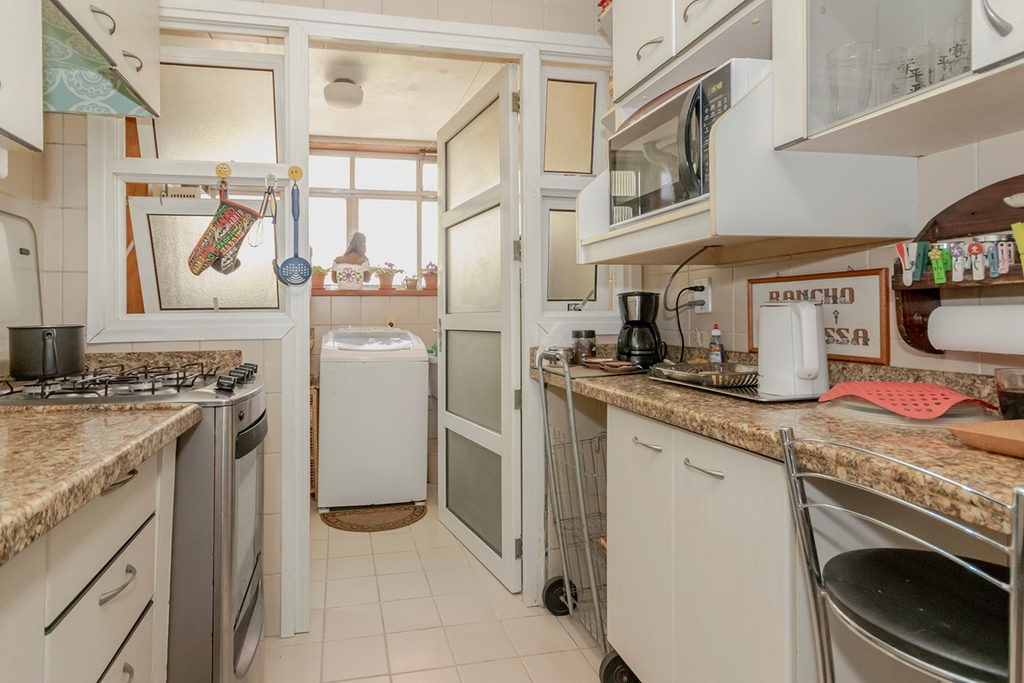 Apartamento para venda no bairro Chácara das Pedras em Porto Alegre
