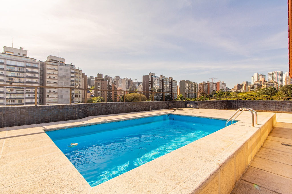 Cobertura Duplex para venda no bairro Petrópolis em Porto Alegre